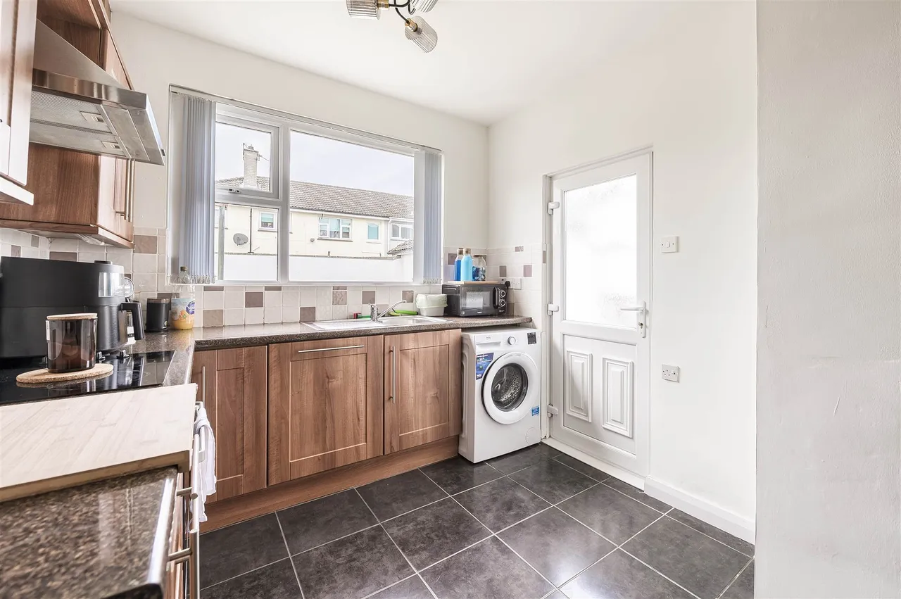 Warren Park Gardens, Lisburn, BT28, photo 13