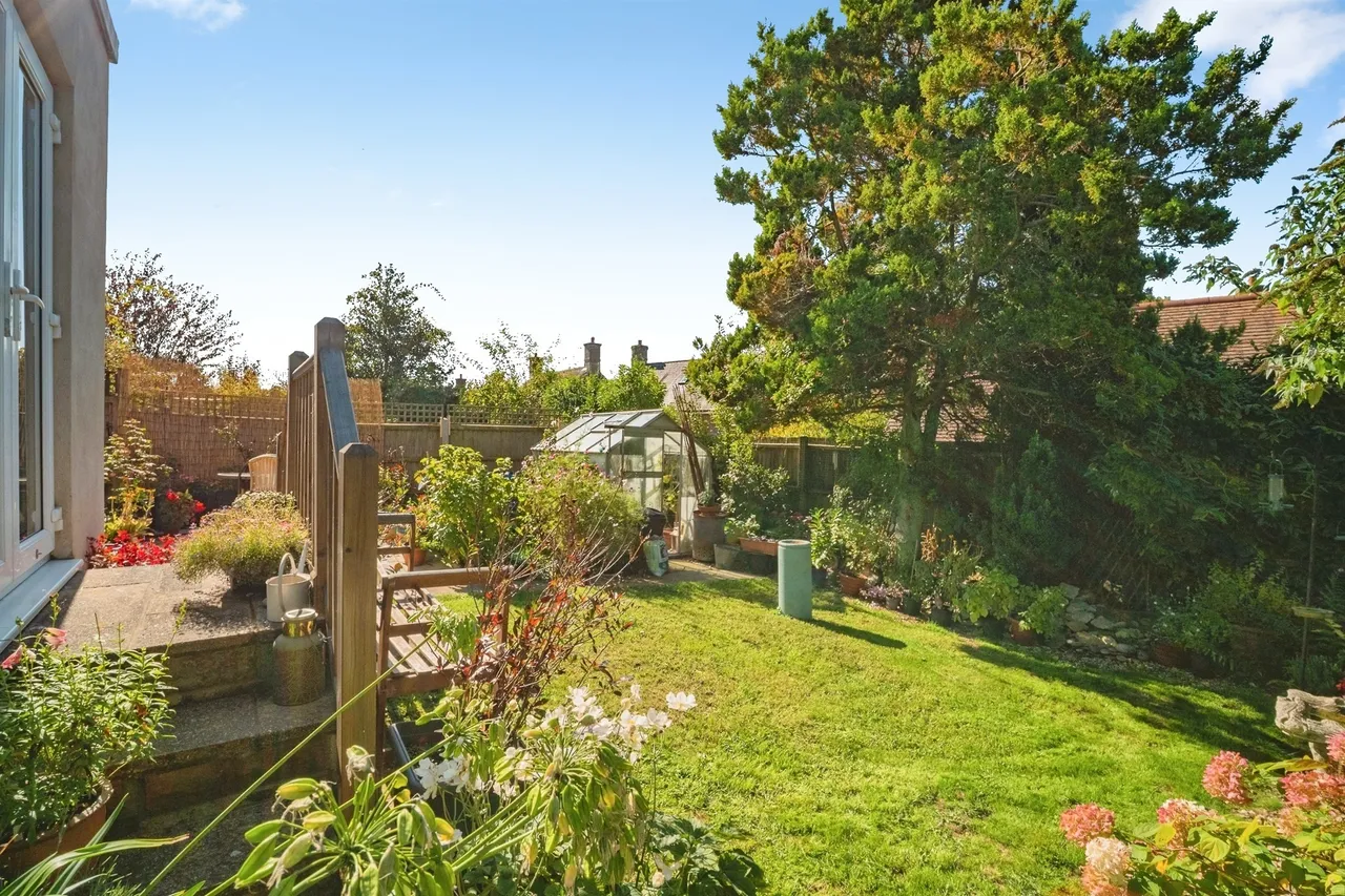 Stanstead Road, Maiden Newton, DT2, photo 13