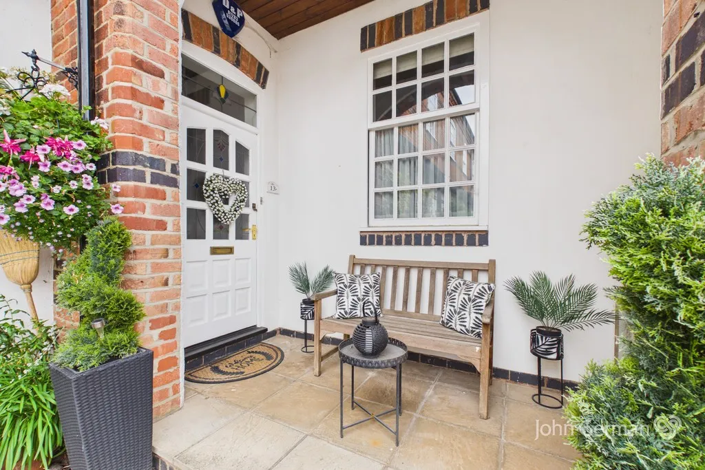 2 bed house for sale, Rangemore Hall Mews, Rangemore