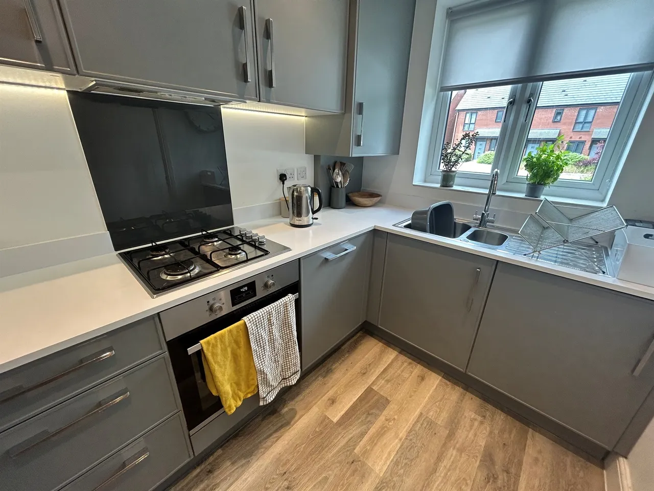 Isambard Close, Leamington Spa, CV31, photo 4