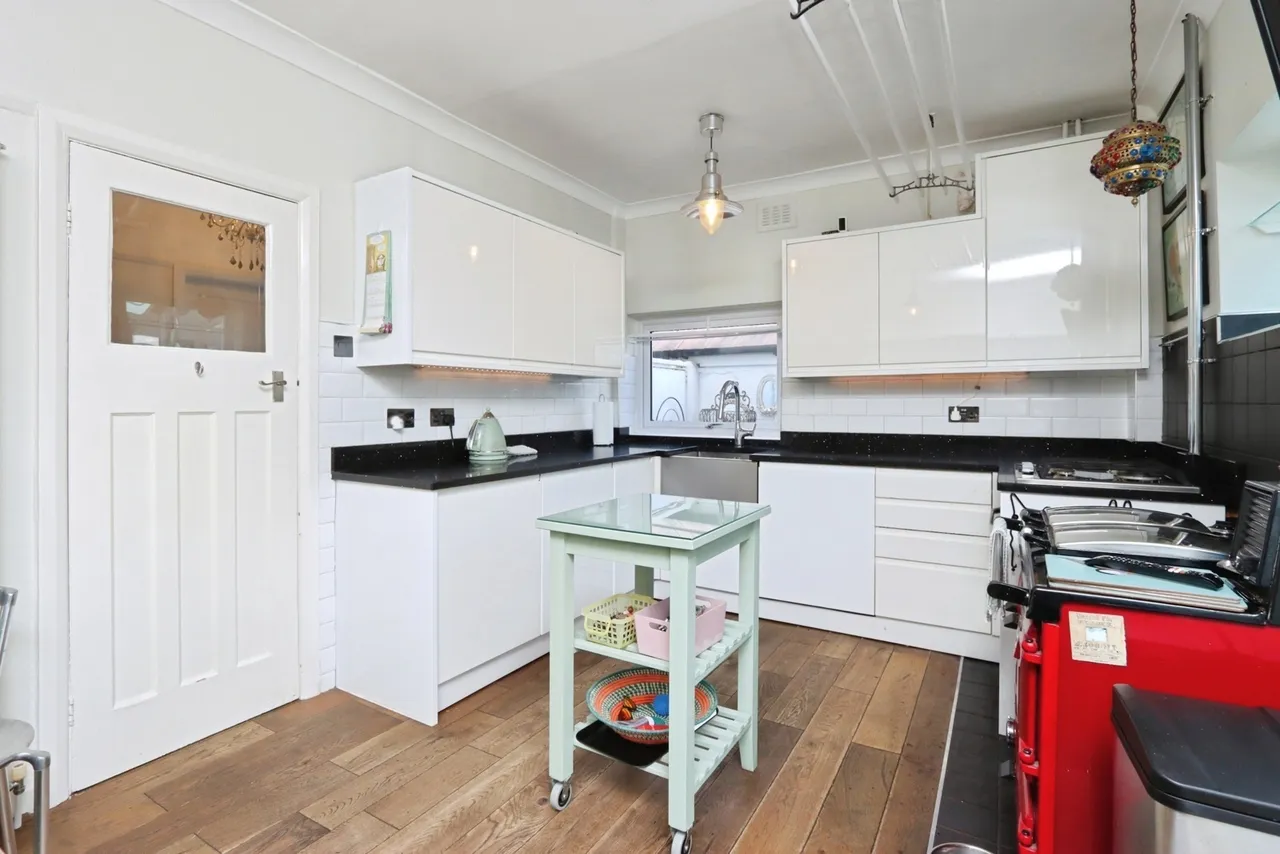 Downing Road, Sheffield, South Yorkshire, S8, photo 4