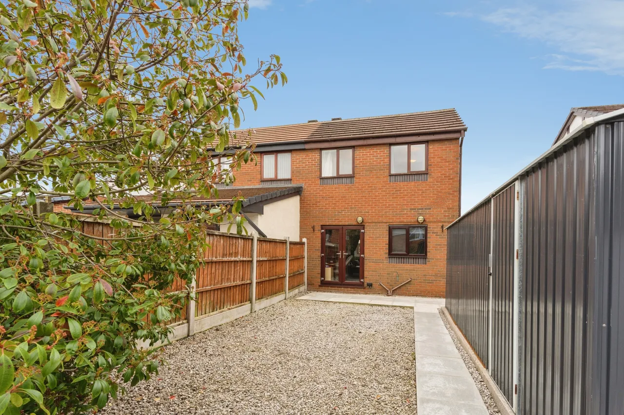 2 bed house for sale, Bexhill Drive, Leigh, WN7