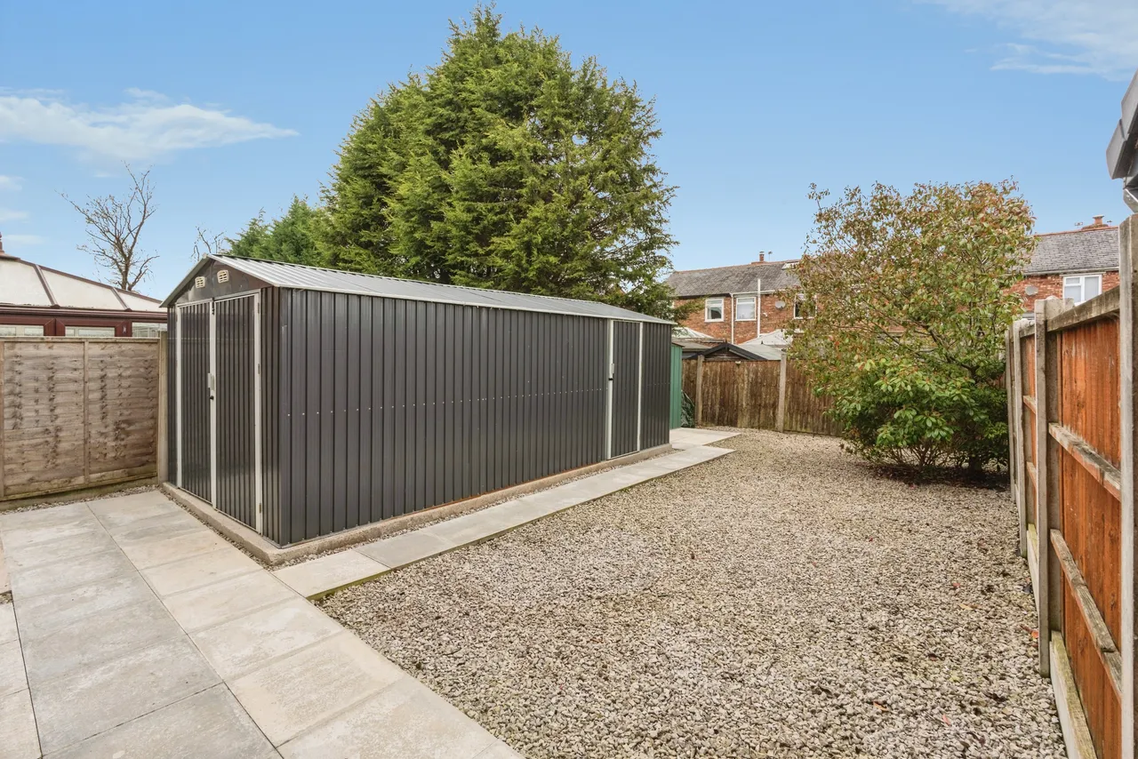 Bexhill Drive, Leigh, WN7, photo 15