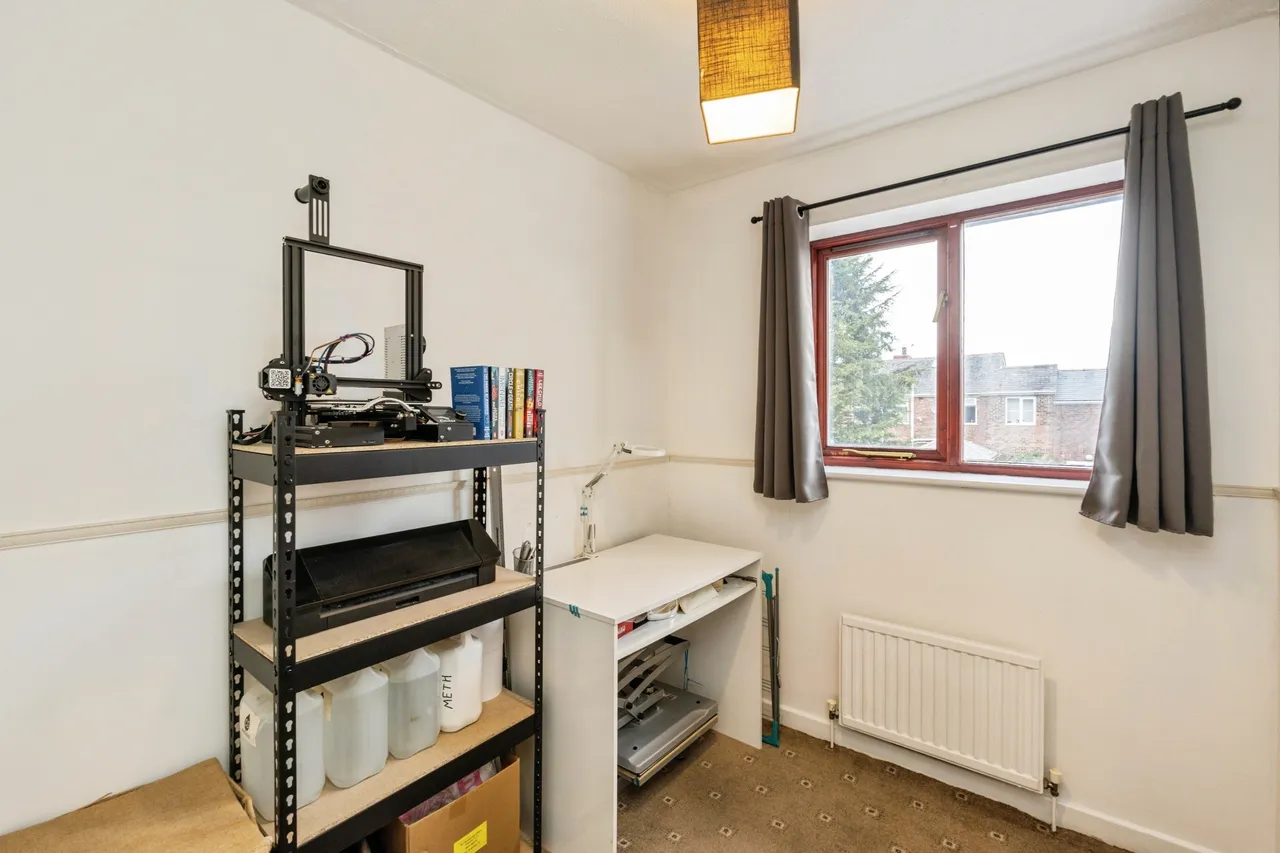 Bexhill Drive, Leigh, WN7, photo 13