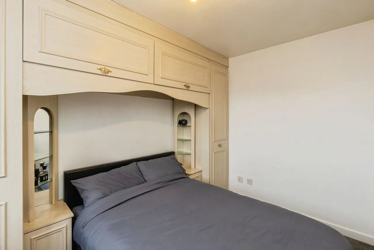 Bexhill Drive, Leigh, WN7, photo 12