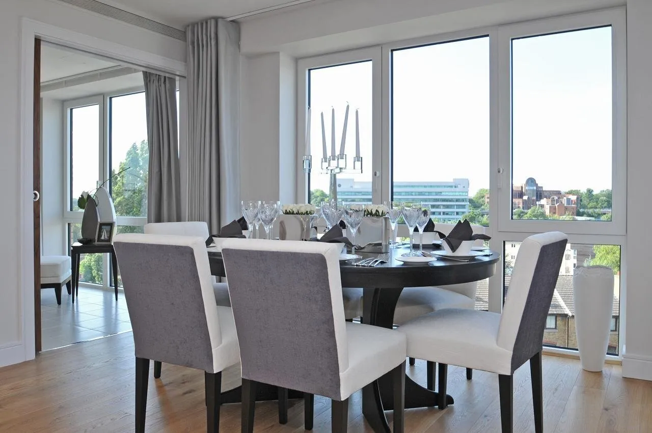 Kew Bridge Road, Brentford, TW8, photo 10