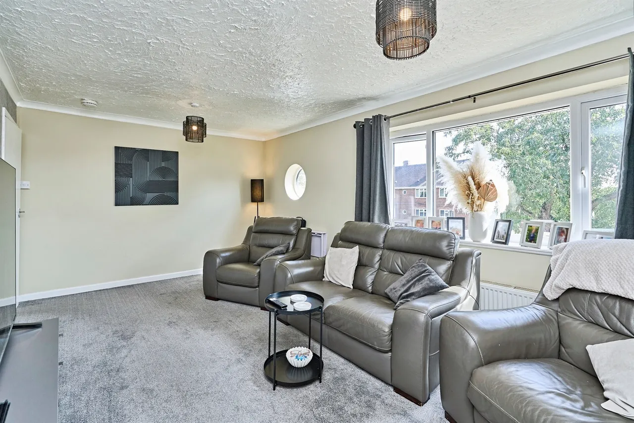 Newey Road, Wolverhampton, WV11, photo 4