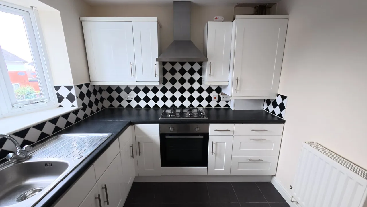 Coppice Avenue, Stourbridge, DY9, photo 5