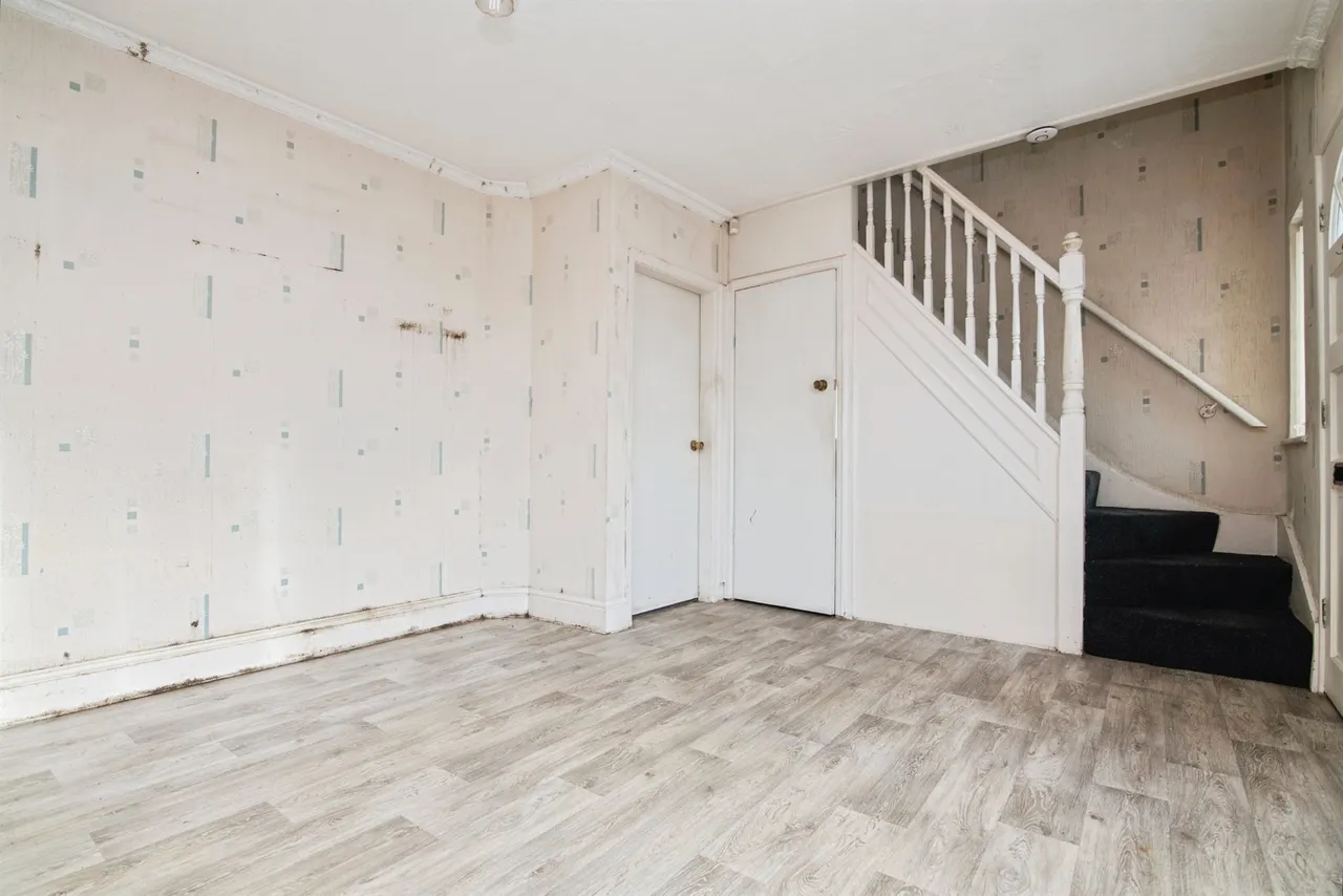 St. Pauls Crescent, West Bromwich, B70, photo 7