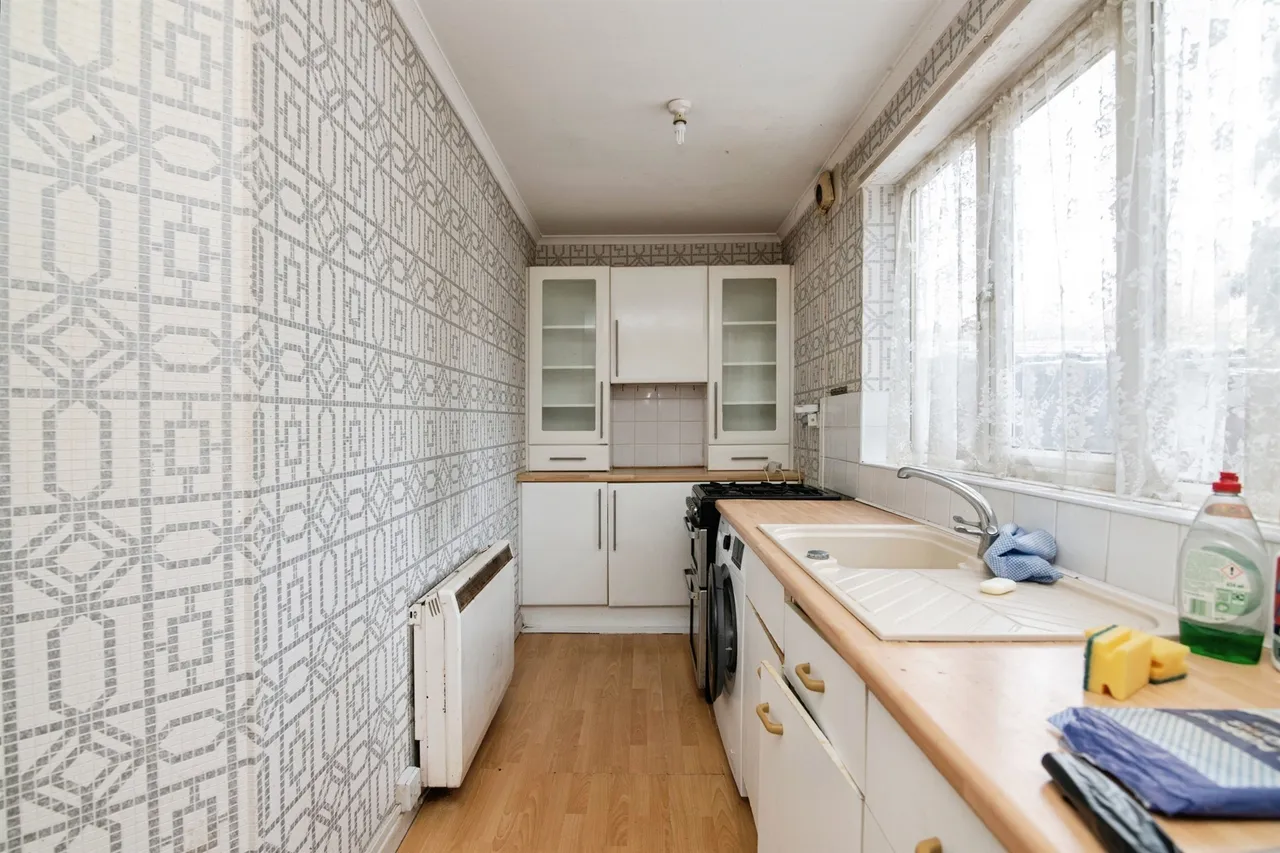 St. Pauls Crescent, West Bromwich, B70, photo 4