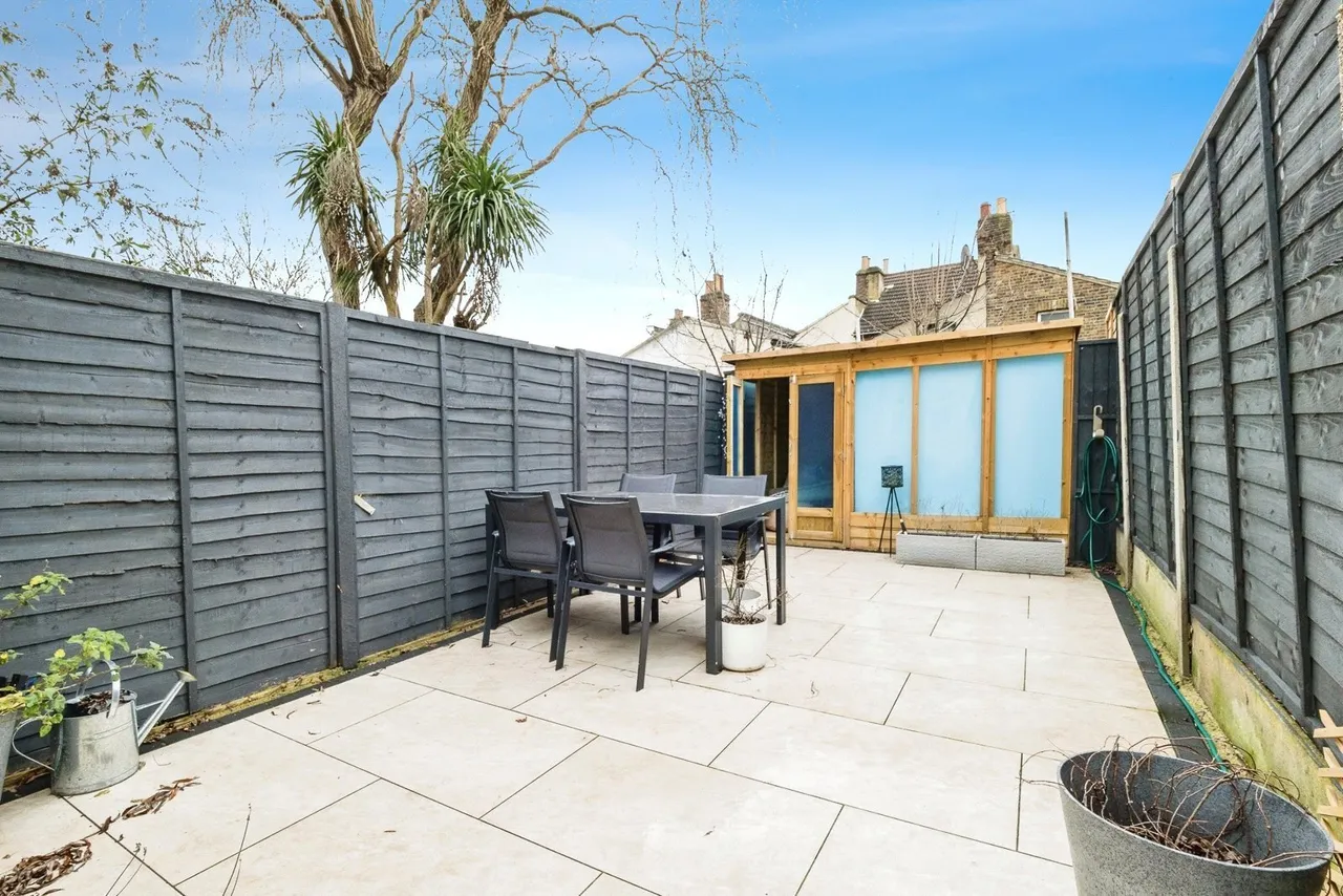 Gough Road, London, E15, photo 8