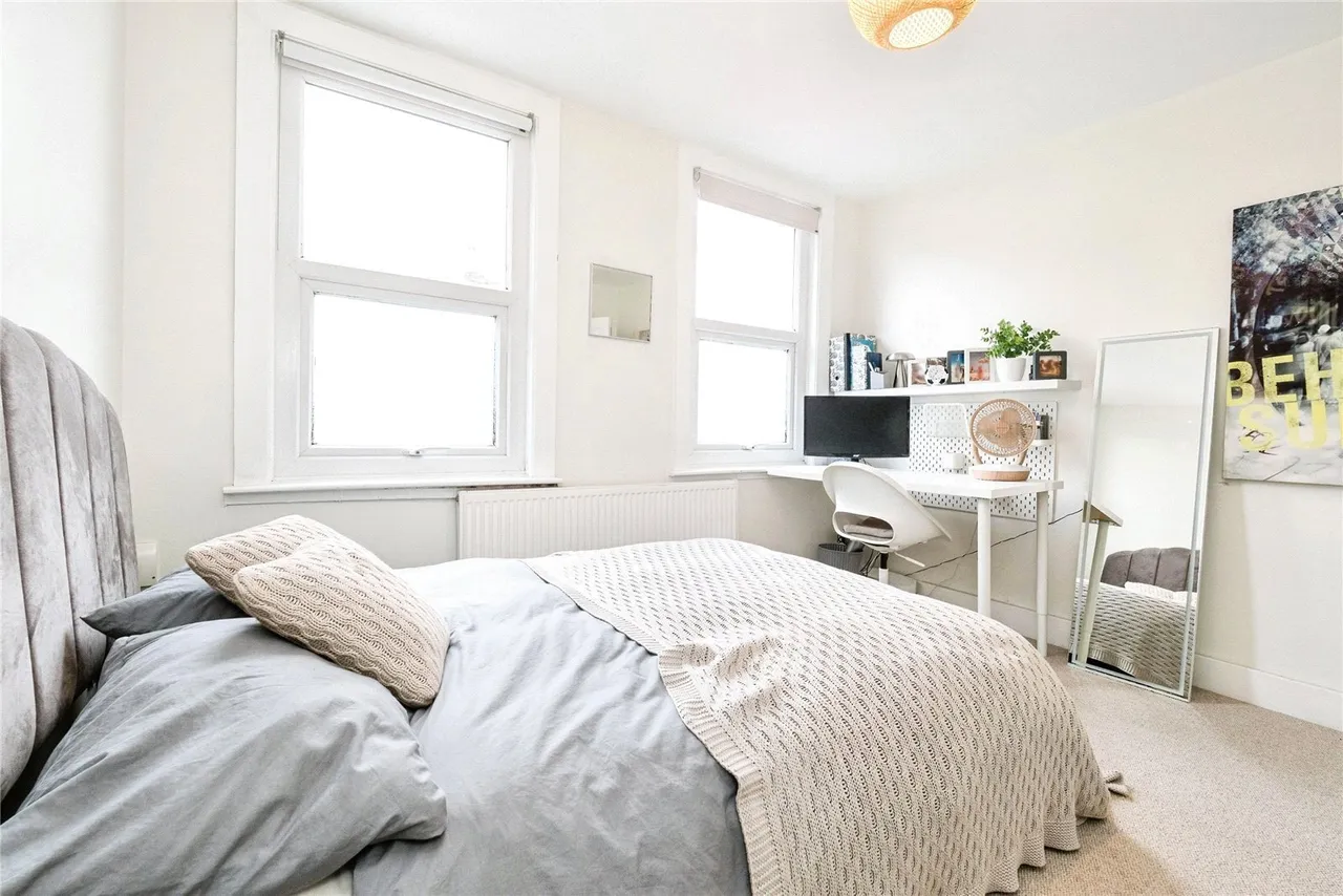 Gough Road, London, E15, photo 10