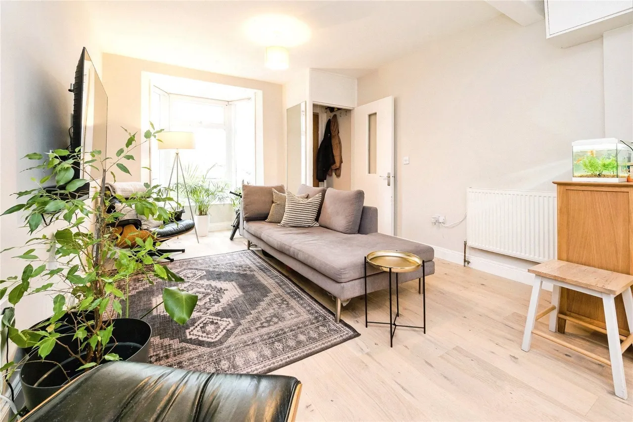 Gough Road, London, E15, photo 4
