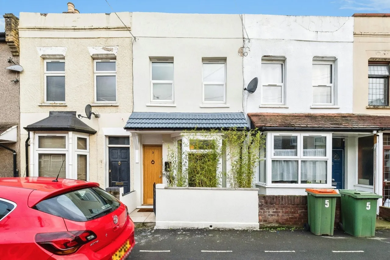 Gough Road, London, E15, photo 17