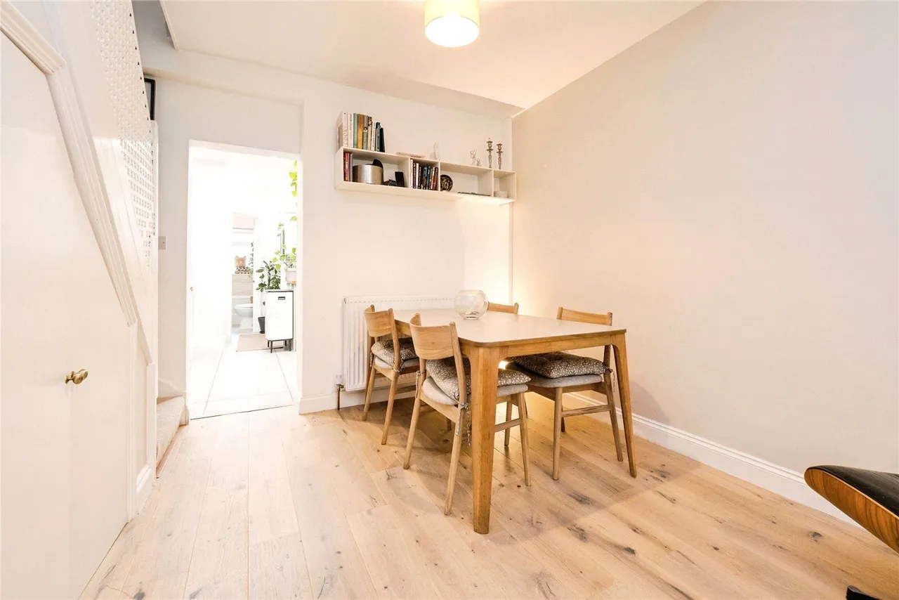 Gough Road, London, E15, photo 5