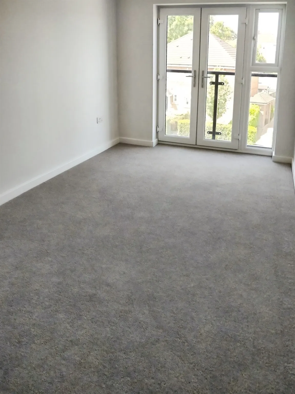 Park Avenue, Bushey, WD23, photo 4