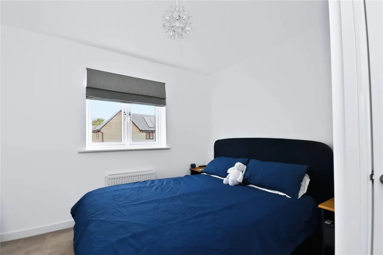 Rees Crescent, Shaw, OL2, photo 15