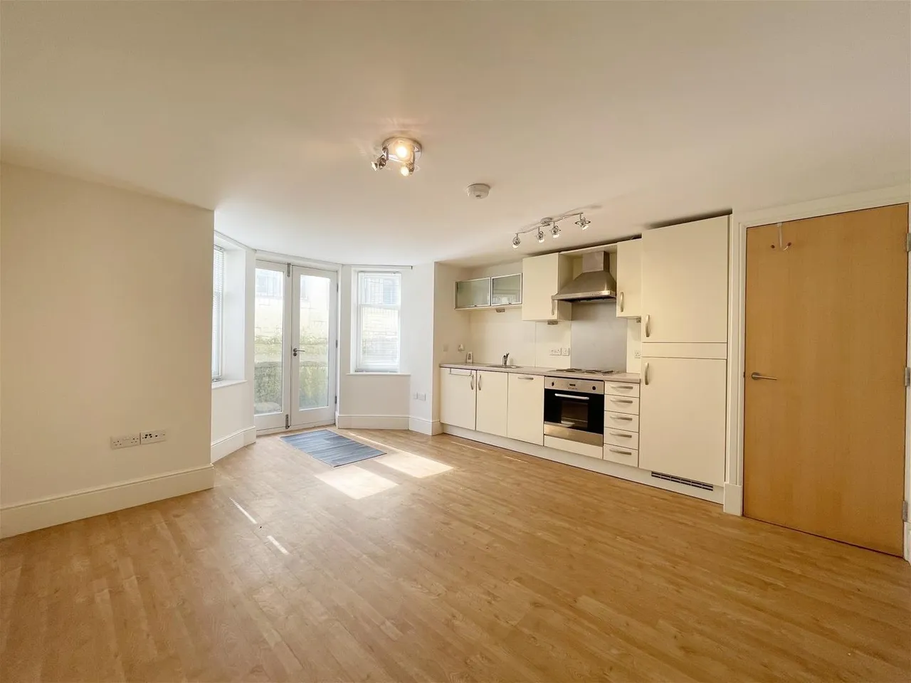 Blenheim Terrace, Scarborough, YO12, photo 2