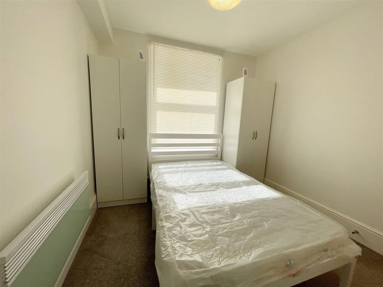 Blenheim Terrace, Scarborough, YO12, photo 3