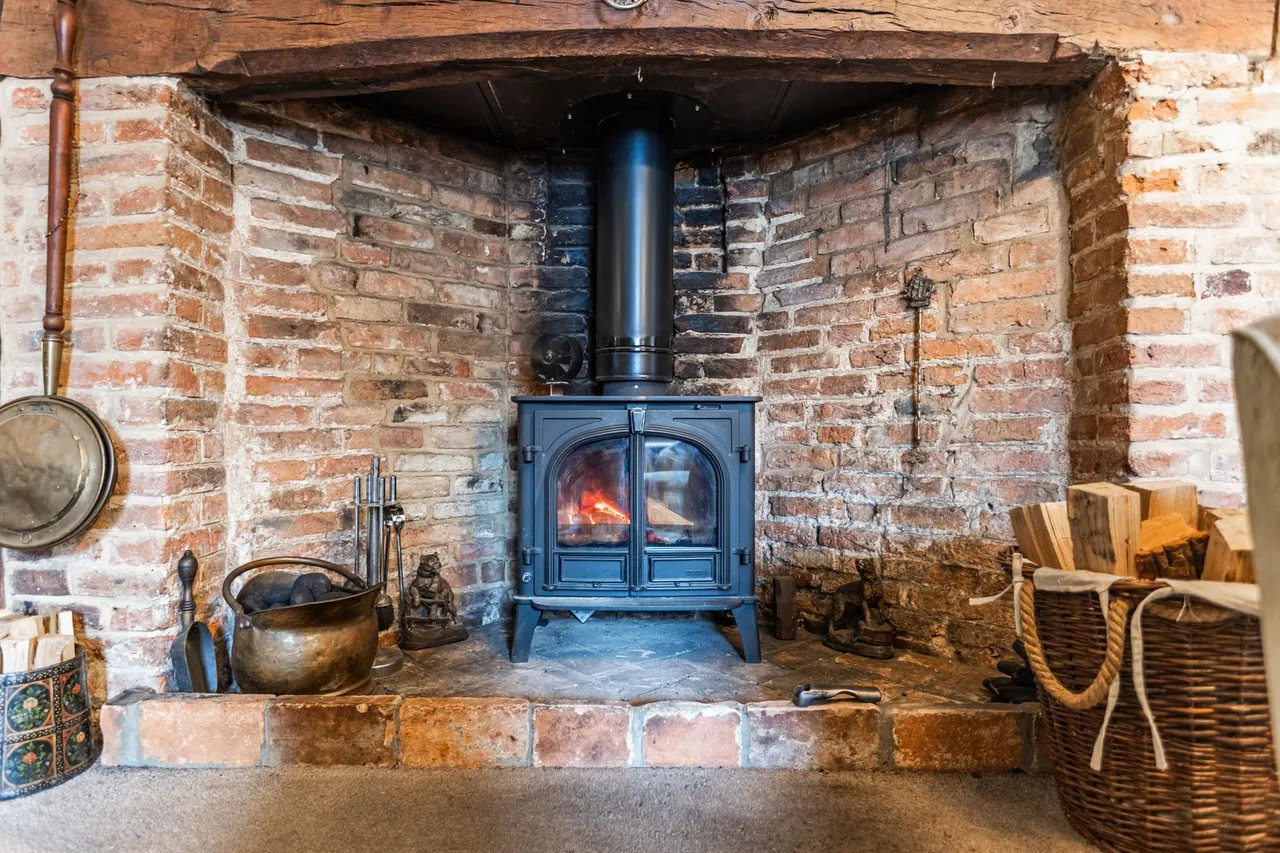 Characterful Cottage in Setchey Set i, photo 8
