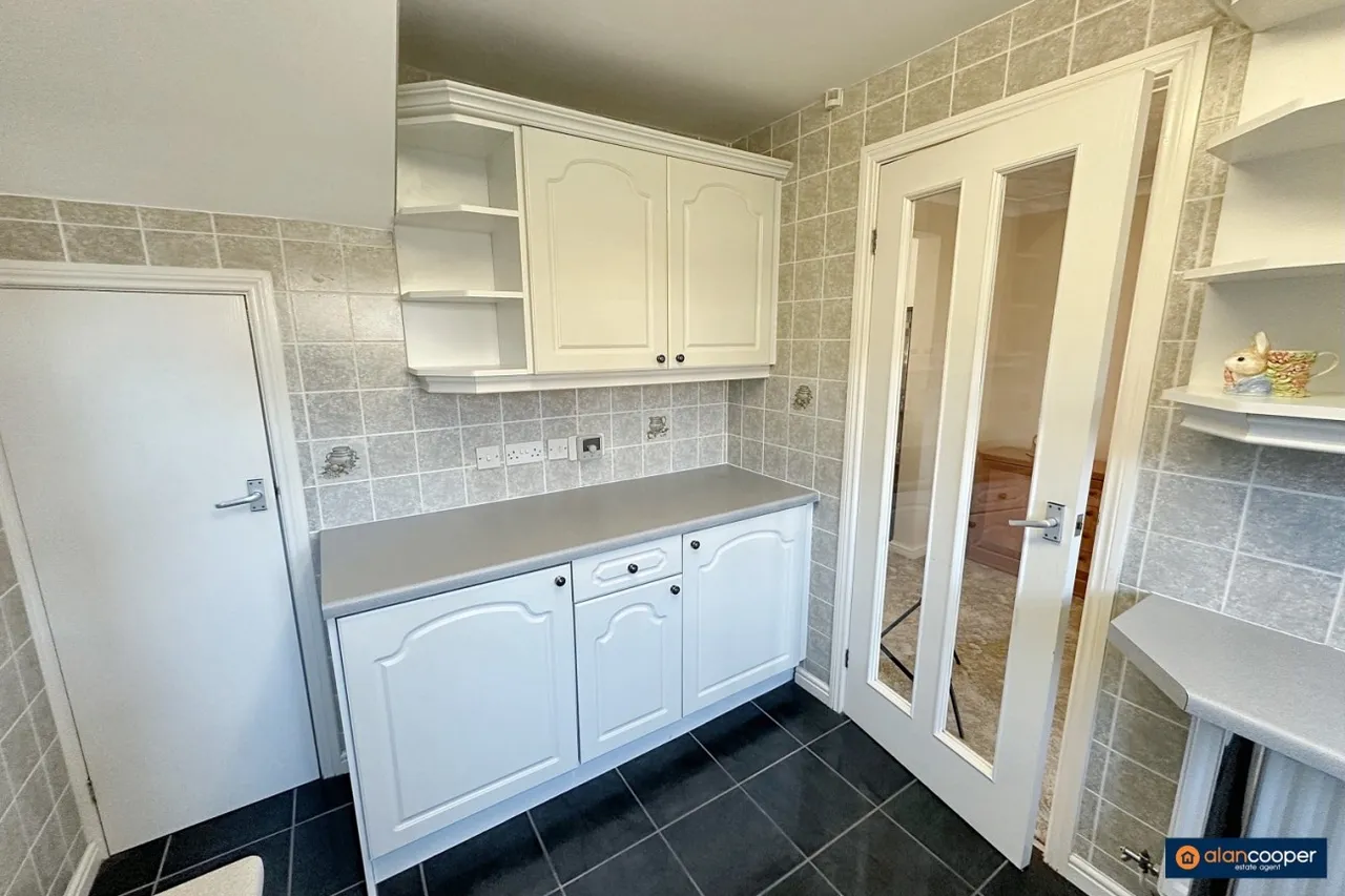 Launceston Drive, Horeston Grange, CV11, photo 7