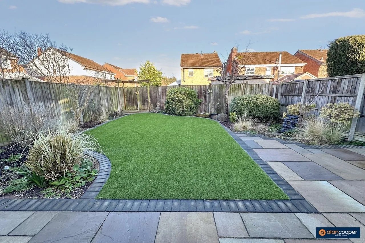 Launceston Drive, Horeston Grange, CV11, photo 14