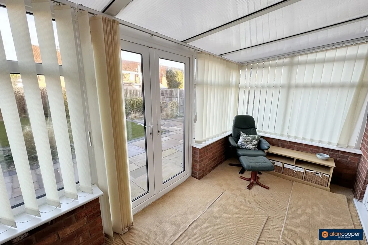 Launceston Drive, Horeston Grange, CV11, photo 9