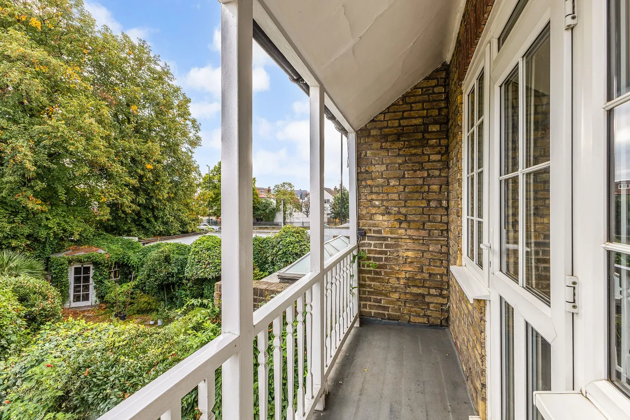 Airedale Avenue, London, W4, photo 12