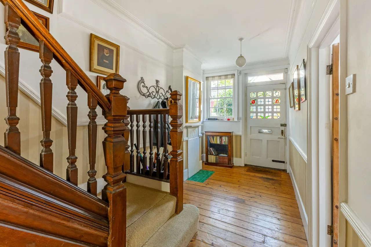 Airedale Avenue, London, W4, photo 9