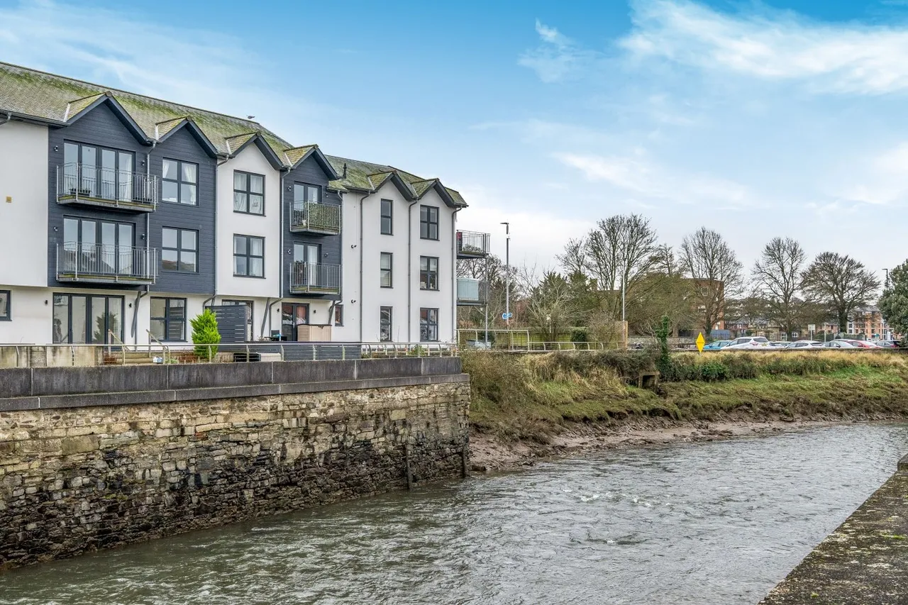 Brunswick Wharf North Walk, Barnstaple, EX31, photo 6