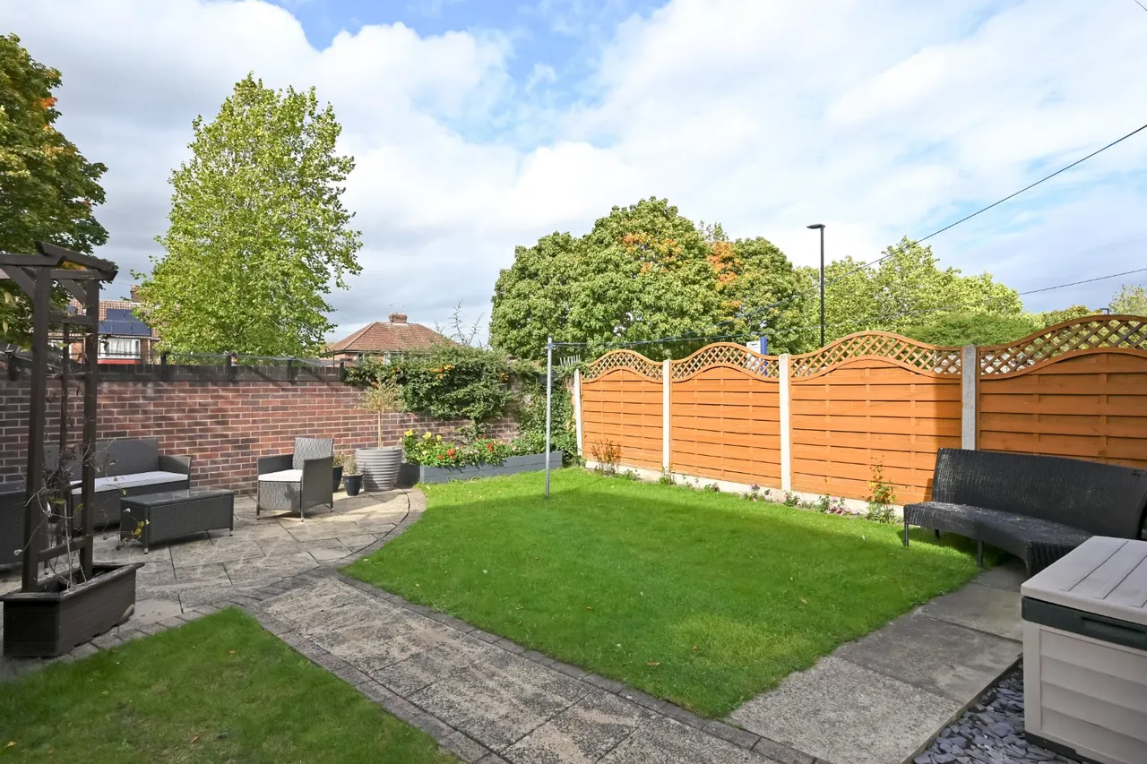 Waveney Grove, Clifton, YO30, photo 14