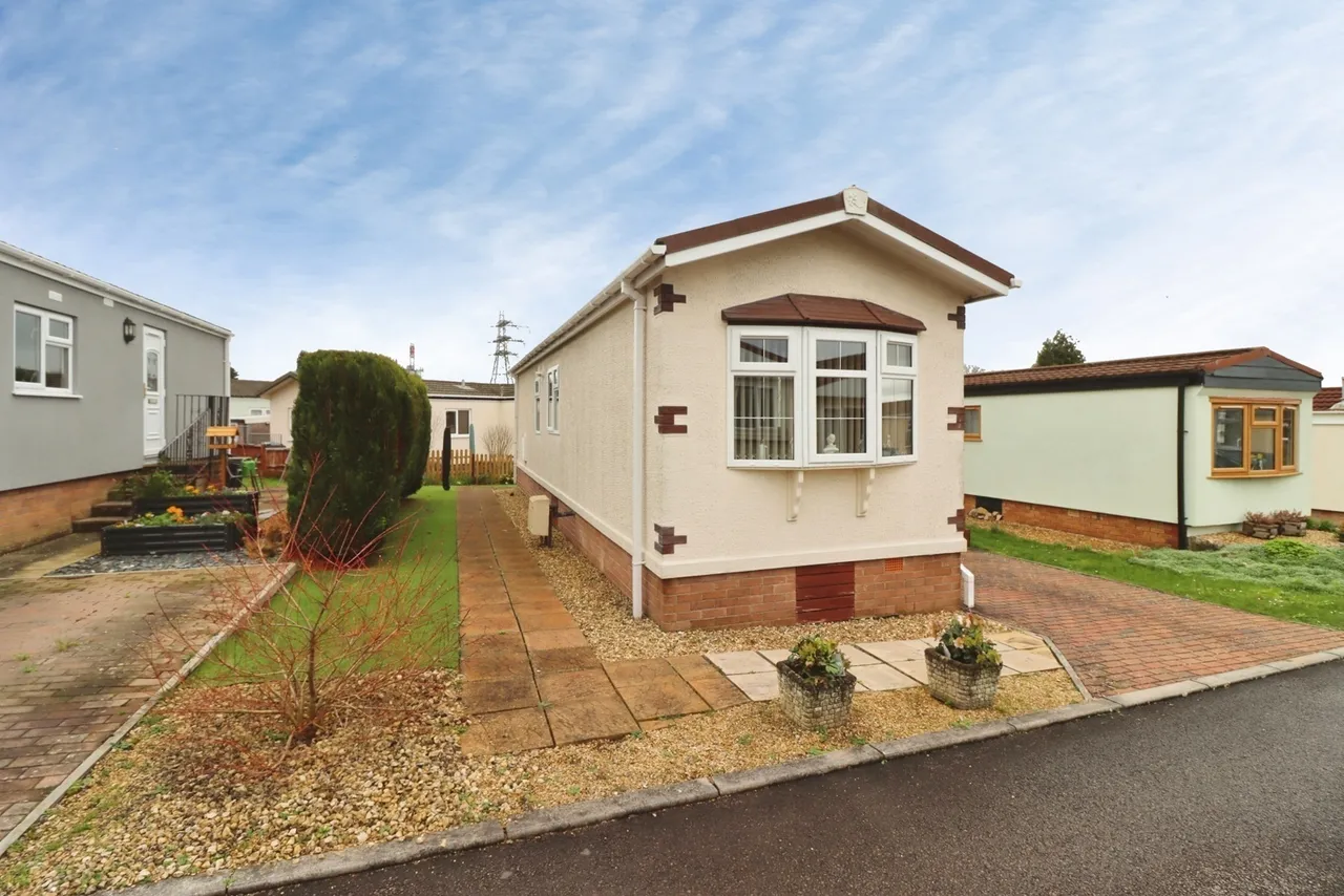 Woodlands Park, BRISTOL, BS32, photo 18