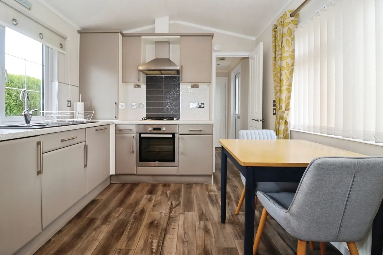 Woodlands Park, BRISTOL, BS32, photo 8