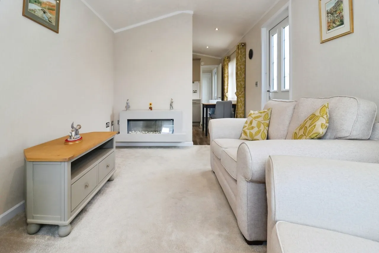 Woodlands Park, BRISTOL, BS32, photo 6