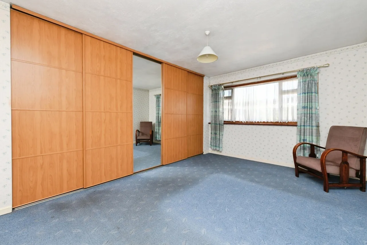 Burns Avenue, Basildon, Essex, SS13, photo 13