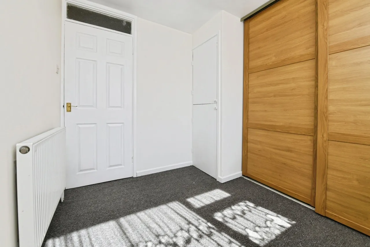 Burns Avenue, Basildon, Essex, SS13, photo 15