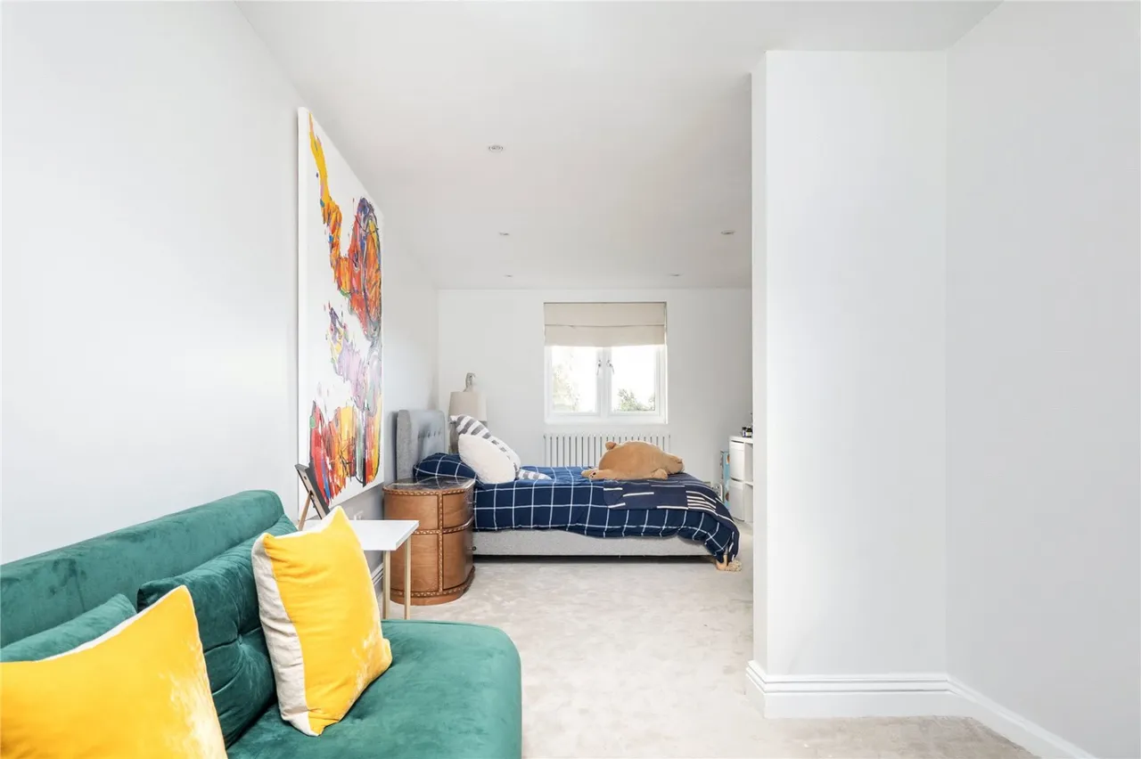 Hammers Lane, Mill Hill, NW7, photo 9