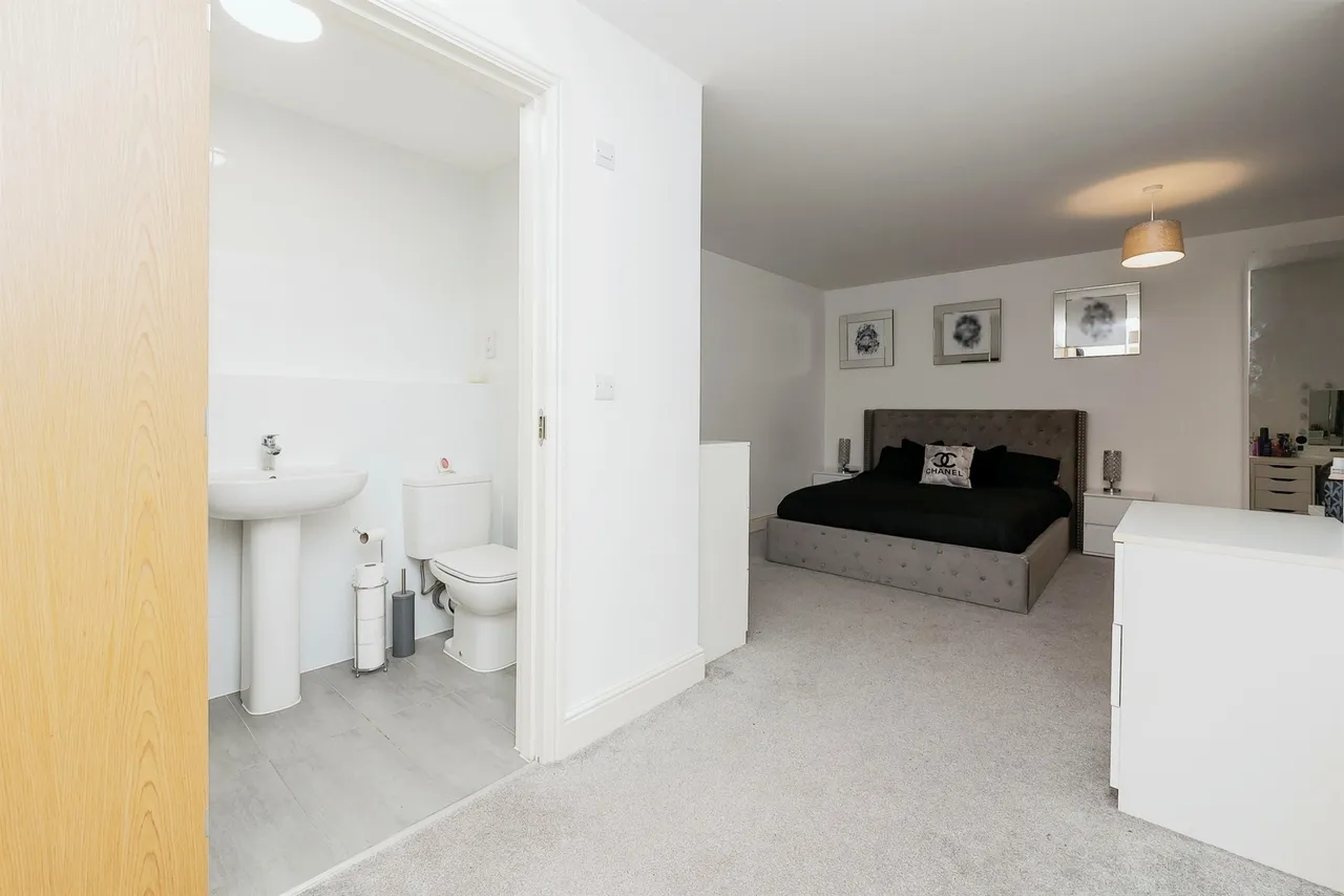 Whitchurch Lane, Bristol, BS14, photo 8