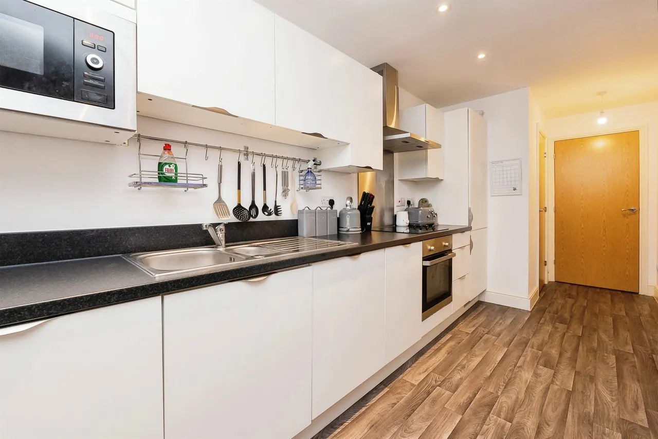 Whitchurch Lane, Bristol, BS14, photo 5
