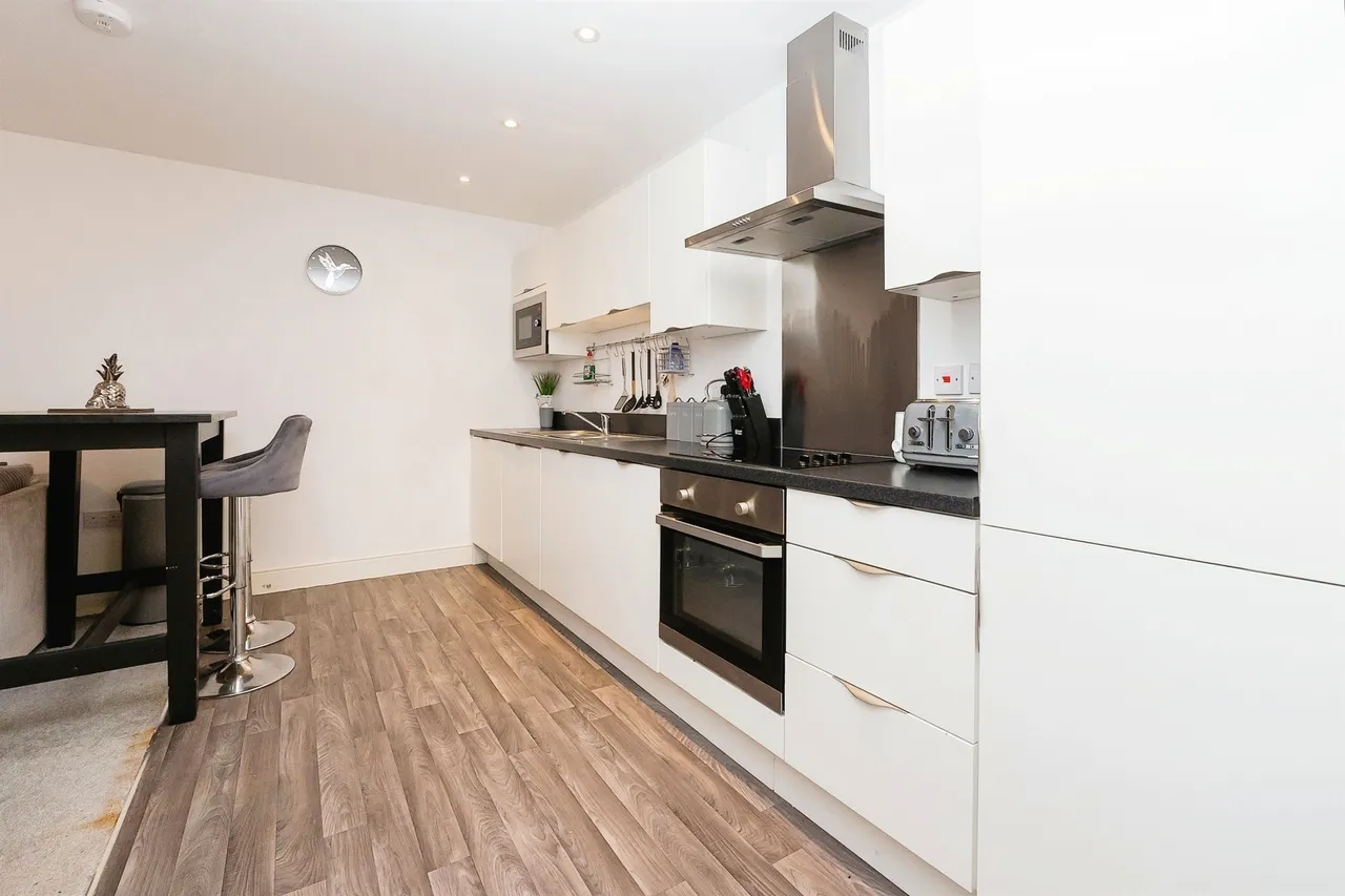 Whitchurch Lane, Bristol, BS14, photo 4