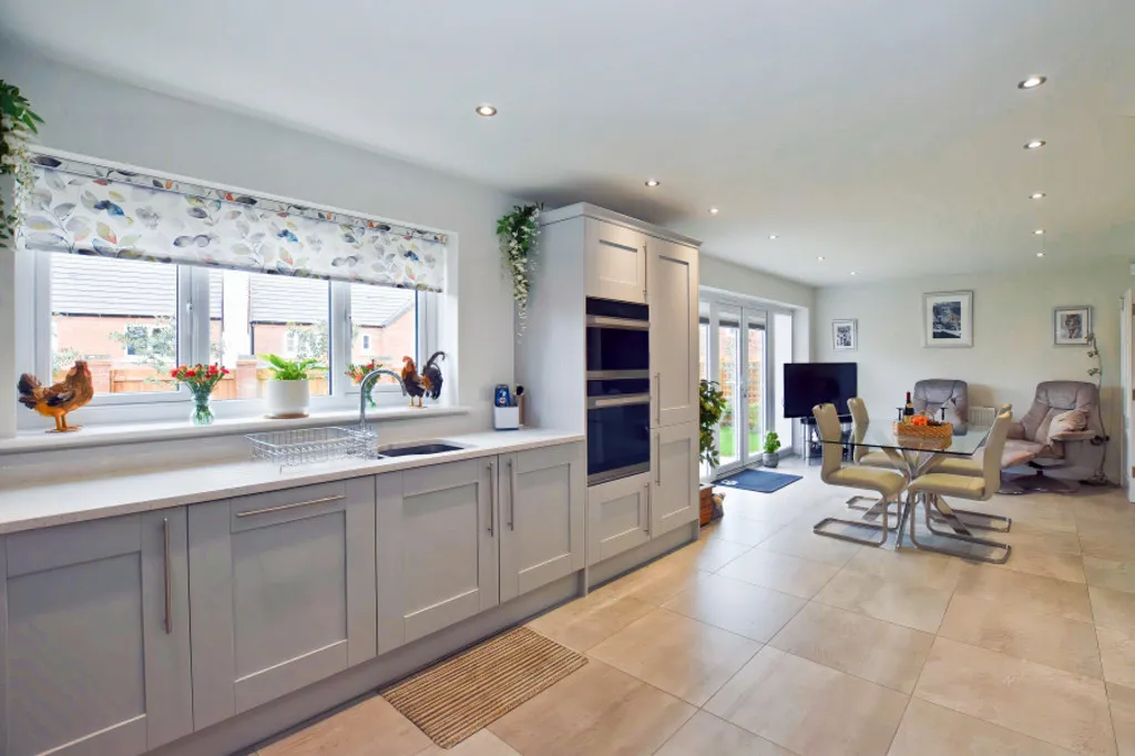 Landmark Close, Loggerheads, photo 4
