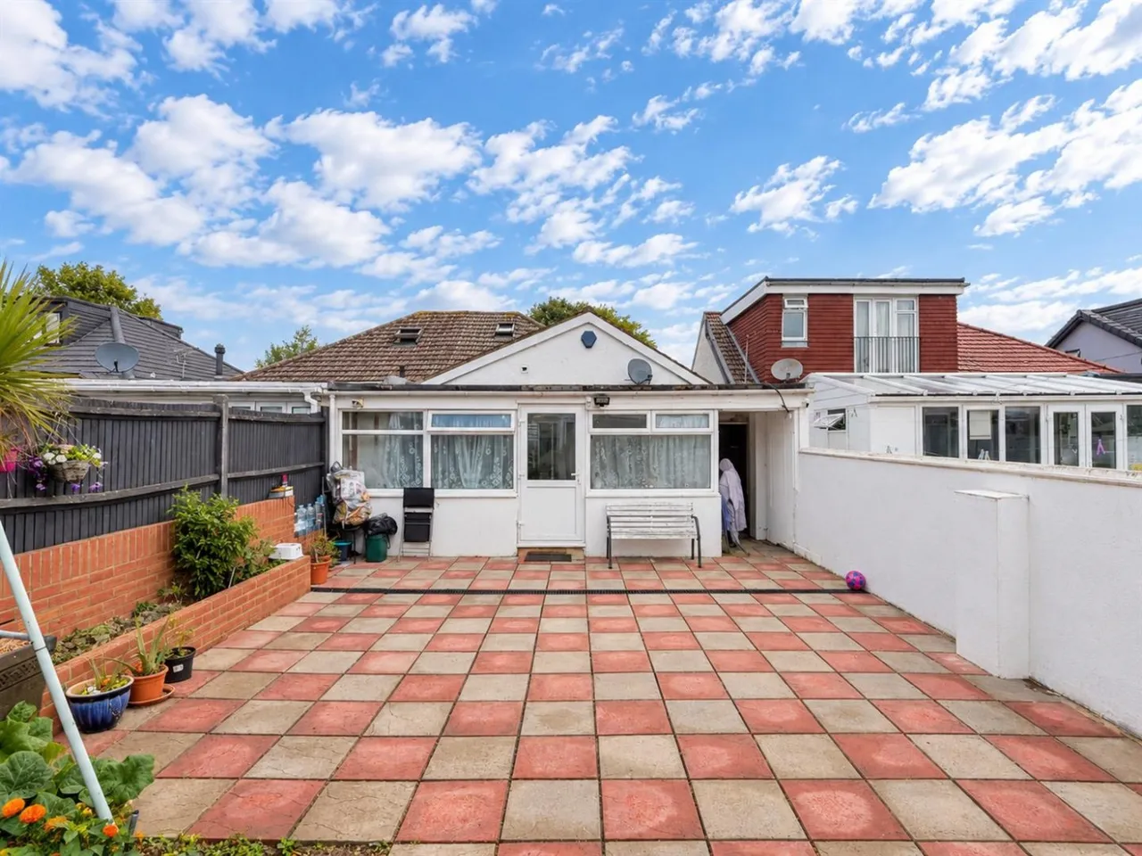 Semi Detached For SalePinkwell Avenue, Hayes, UB3, photo 11