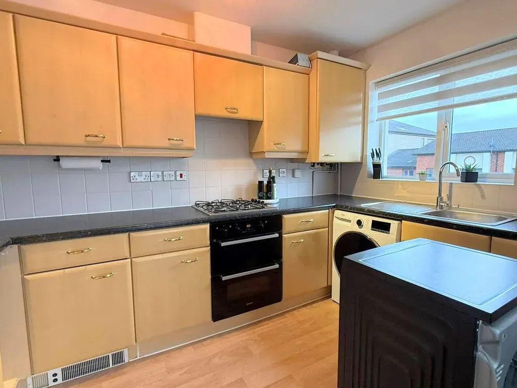 Tanfield Lane, Broughton, Milton Keynes, Buckinghamshire, MK10 9NH, photo 3