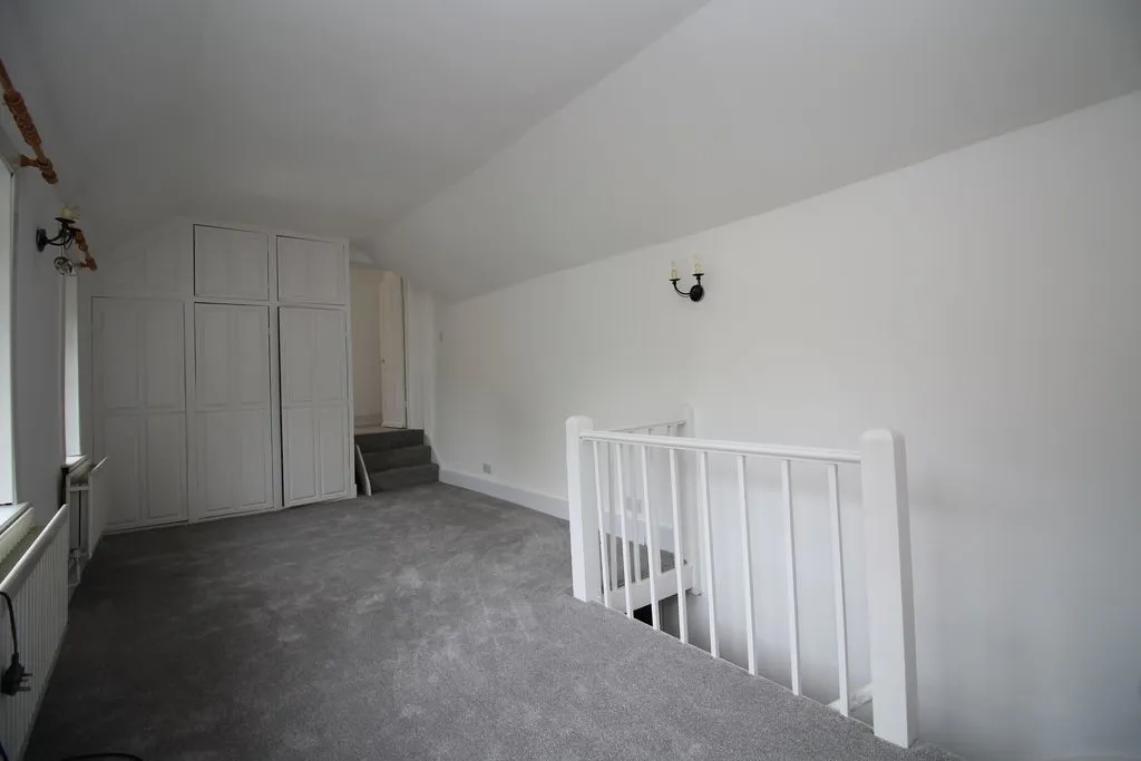 Maidstone Road, Hadlow, photo 12