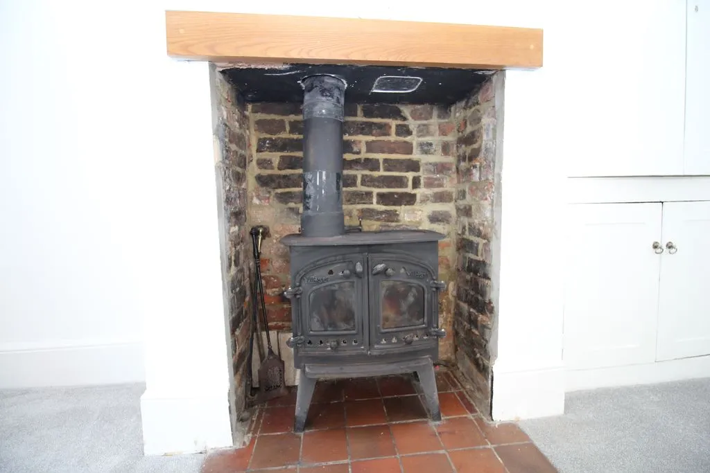 Maidstone Road, Hadlow, photo 6