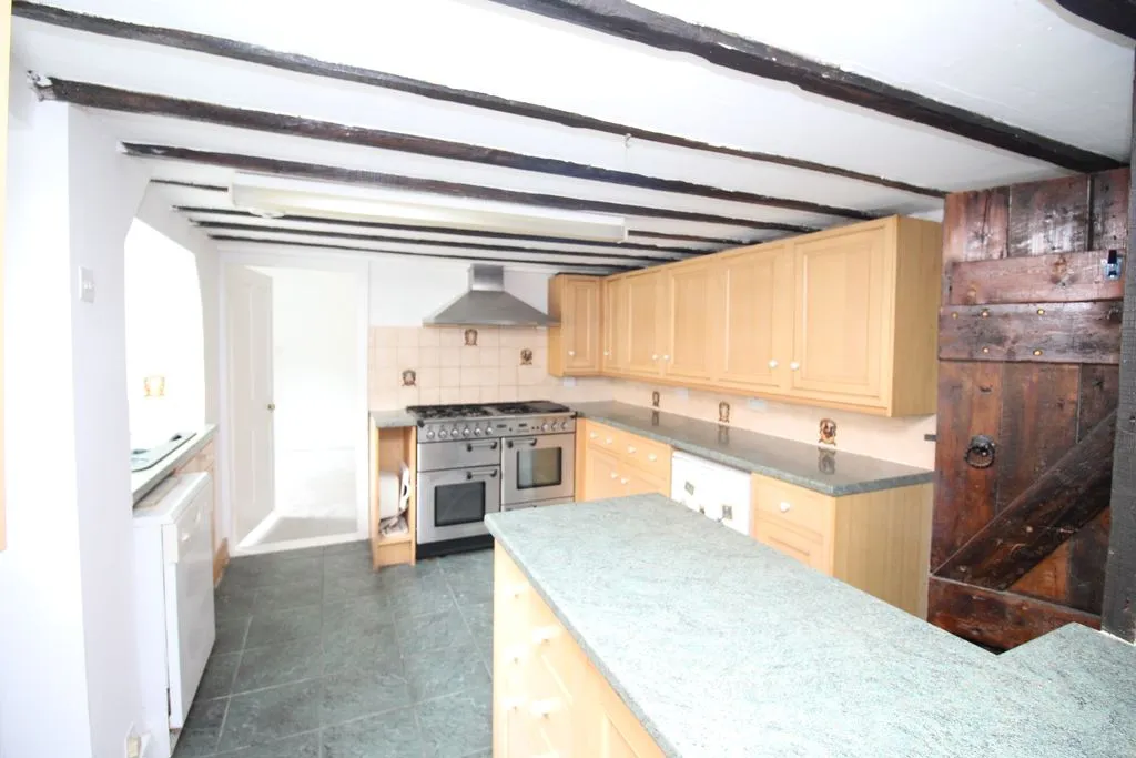 Maidstone Road, Hadlow, photo 5