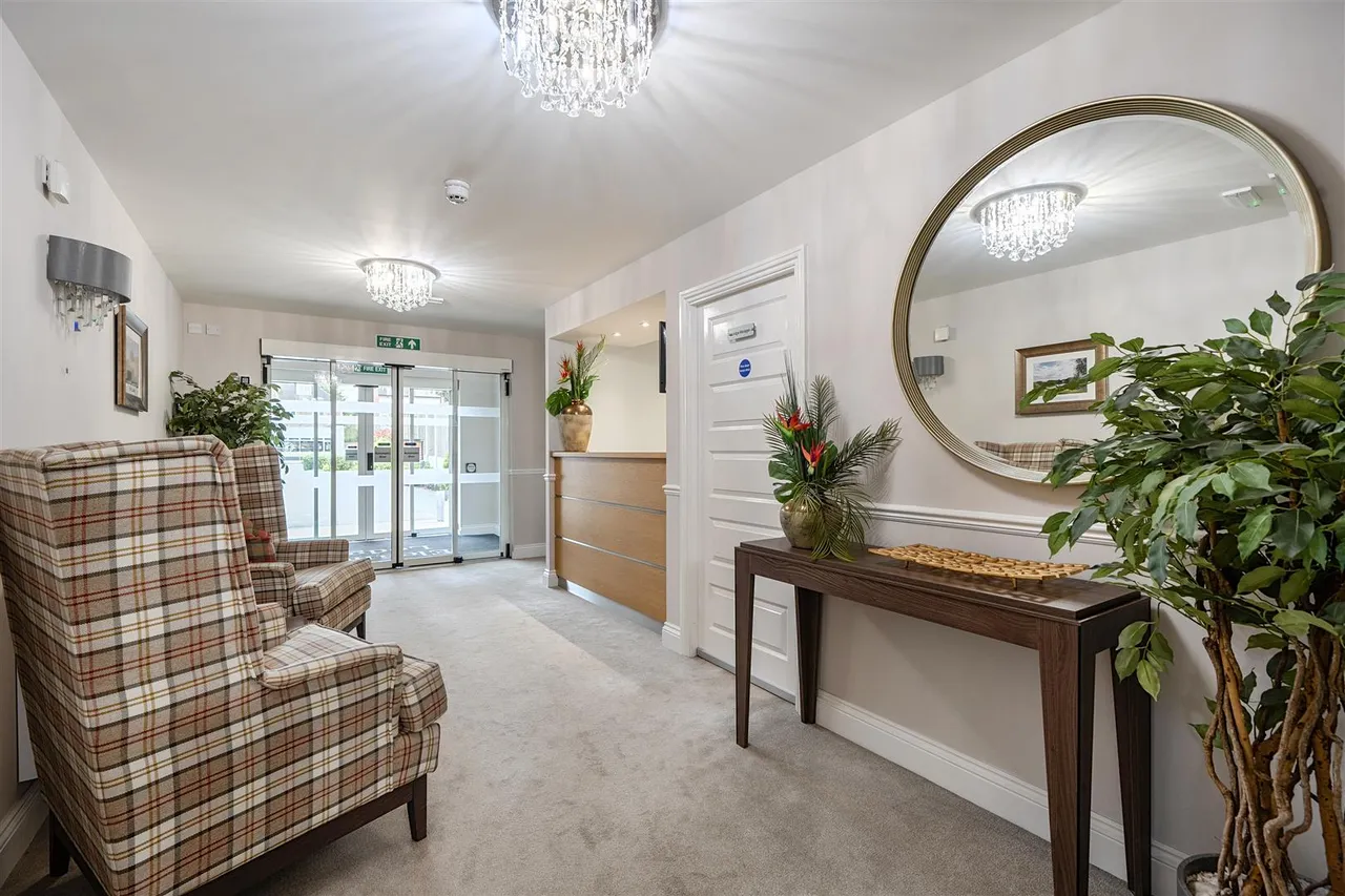 Station Road, Knowle, B93, photo 8