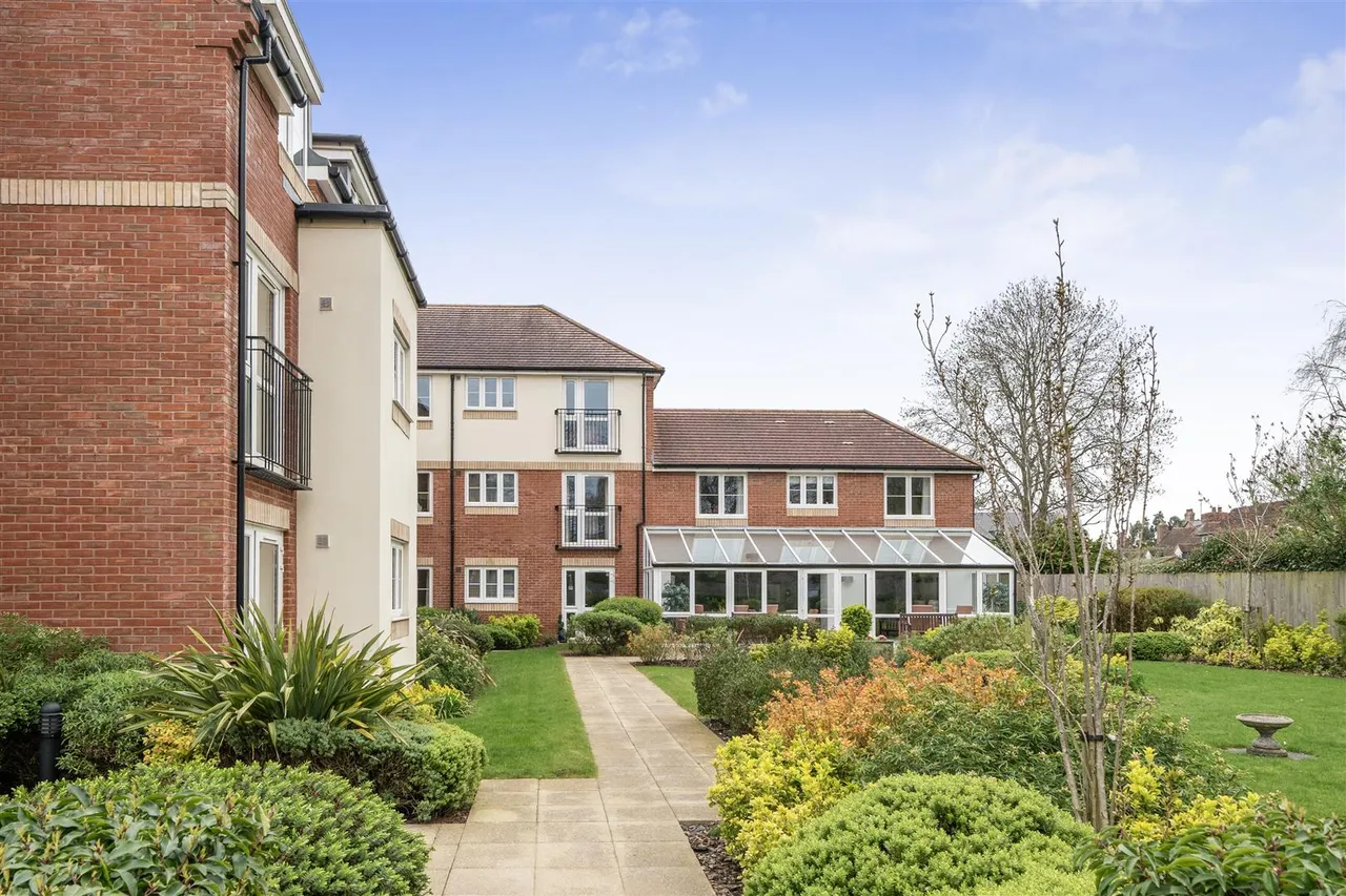 Station Road, Knowle, B93, photo 13