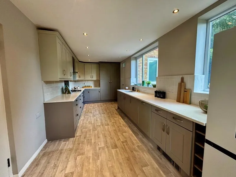 Abbots Lane, Kenley CR8 5JB, photo 7