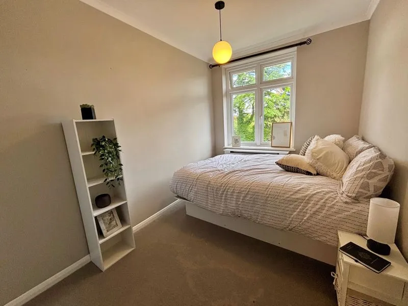 Abbots Lane, Kenley CR8 5JB, photo 17